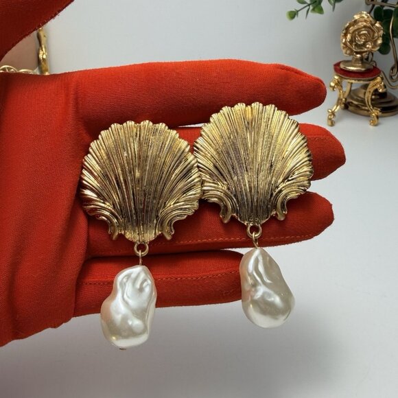 Zara Jewelry - Zara Gold Shell Statement Earrings With Faux Baroque Pearls 2.5" NWOT